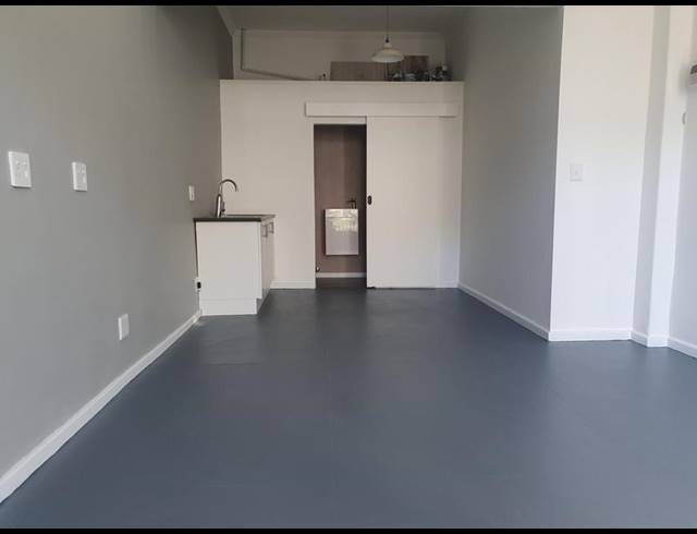1 BEDROOM PROPERTY TO RENT IN WALMER ESTATE
